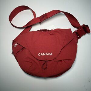 Lululemon Team Canada Olympic Curved Crossbody Bag 3L